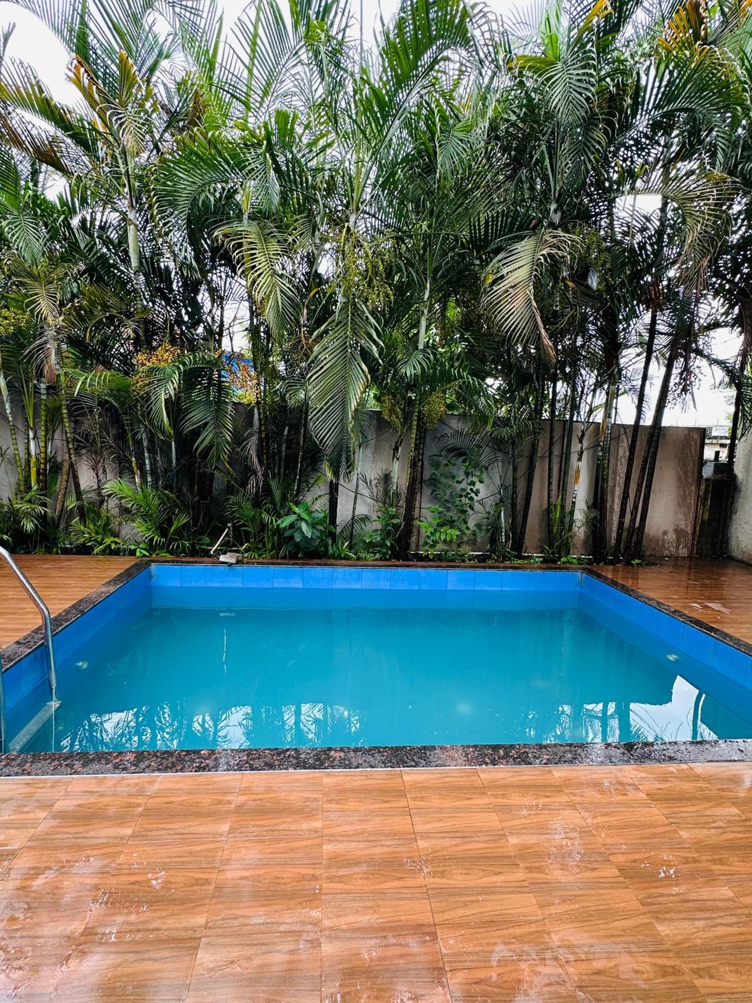 Вилла Pool Side House Лонавала Экстерьер фото